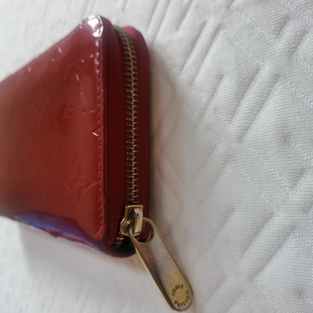 LOUIS VUITTON Monogram Red Vernis Long wallet - Picture 4 of 10